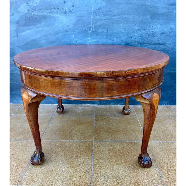 Queen Anne Spanish Walnut Queen Anne Style Round Side Table, 20th Century For Sale - Image 3 of 13