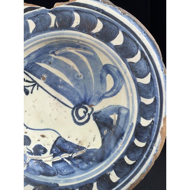 Catalan Blue and White Plate with Female Figure, Spain, 1620-1700 For Sale - Image 3 of 10