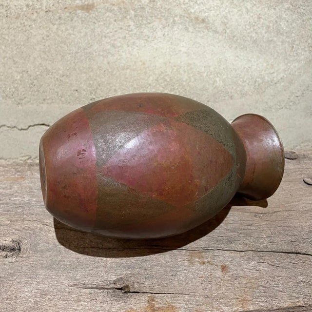 1970s Handcrafted Copper Vase Santa Clara Del Cobre For Sale In San Diego - Image 6 of 9