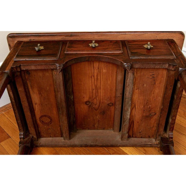 Wood Mid-18th Century George III Walnut Lowboy Side Table With Pad Feet For Sale - Image 7 of 12