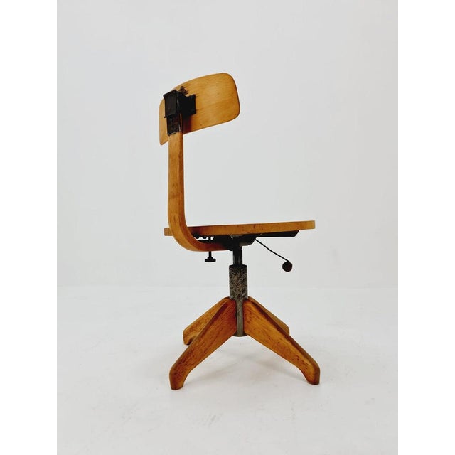 Wood Bauhaus Swivel Office Chair in Wood by Der Ferderdreh, 1930s For Sale - Image 7 of 11