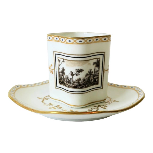 Richard Ginori Designer Italian White & Gold Espresso Coffee or Tea Cup Saucer - 2 Pieces For Sale