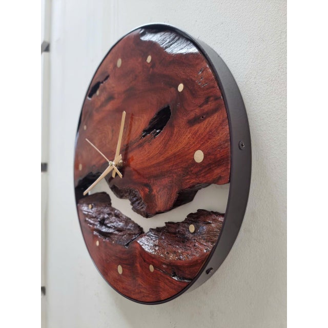 Traces of the River – One-of-a-Kind Handcrafted Driftwood Wall Clock For Sale - Image 4 of 16