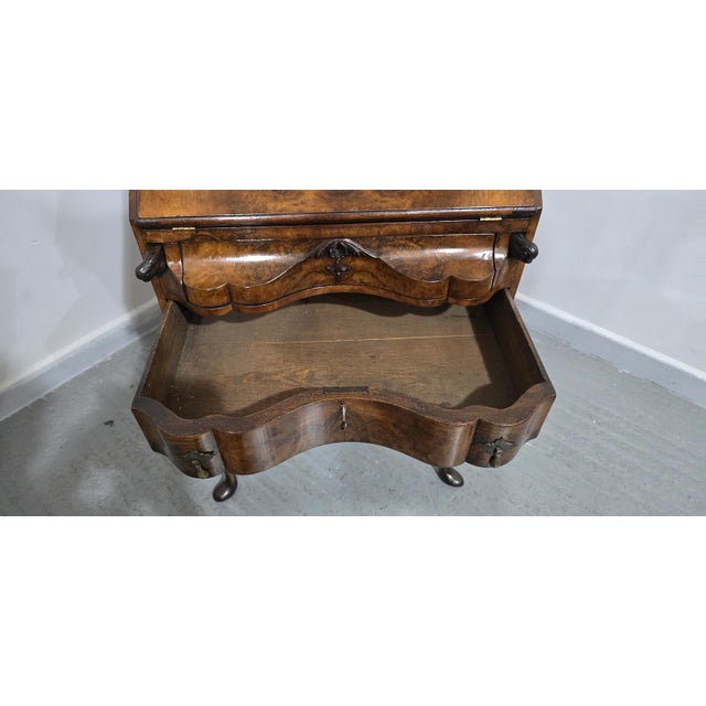 Wood Queen Anne Burr Walnut Bureau For Sale - Image 7 of 15