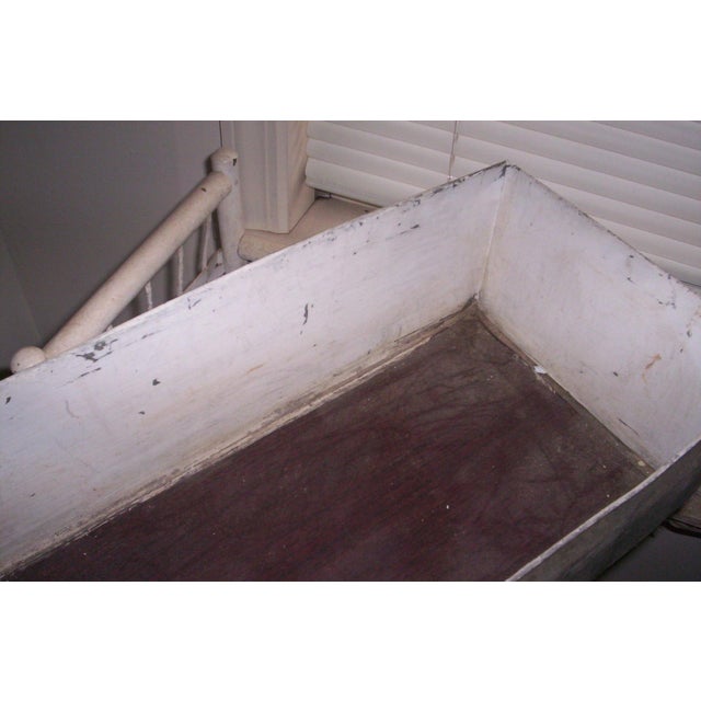 Metal 1930's White Wicker Planter With Zinc Liner For Sale - Image 7 of 11