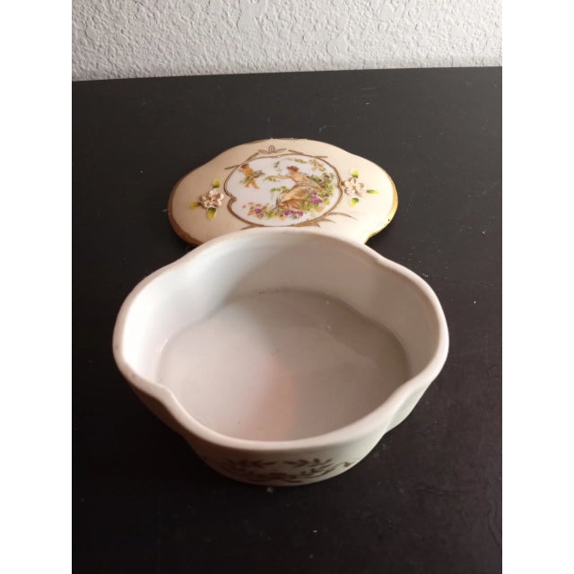 1950s Handpainted Porcelain Trinket Dresser Box For Sale In Dallas - Image 6 of 8