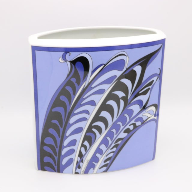 Modern Emilio Pucci Ceramic Vase Germany circa 1970 For Sale - Image 3 of 9