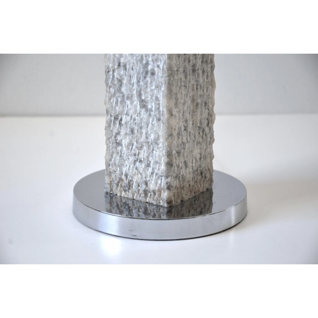 Mid 20th Century Modernist White Marble Table Lamp With Carved Surface For Sale - Image 5 of 9
