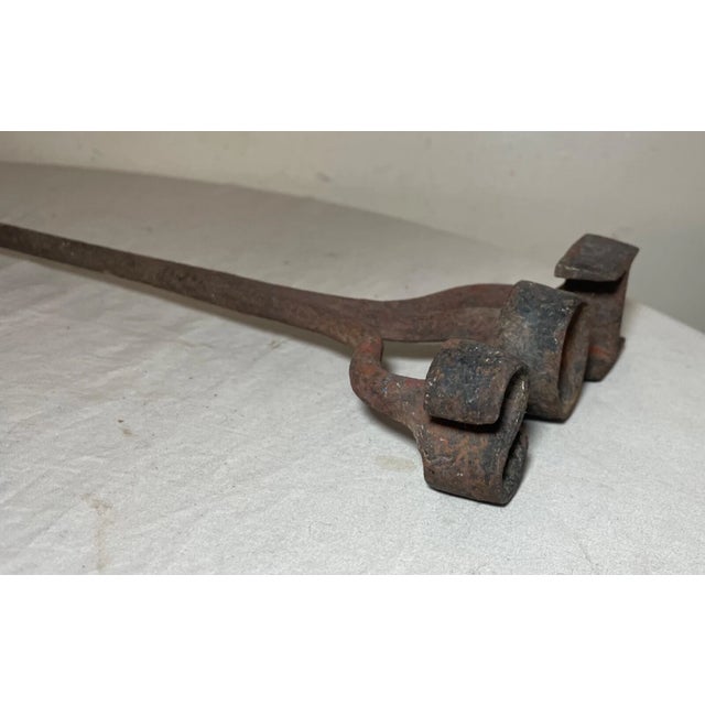 Large Antique Ios American Early 19th Century Wrought Iron Cow Branding Iron 2 For Sale - Image 9 of 11