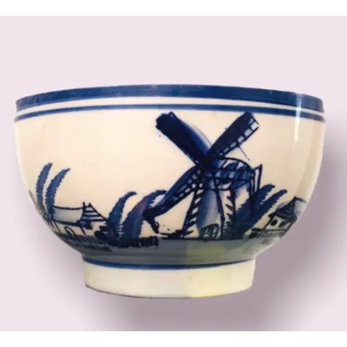 Beautiful Asian bowl depicting the Asian countryside with windmill birds and sail boats 5.5” wide 3” tall
