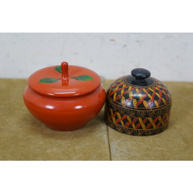 Mid 20th Century Mid 20th Century Set of 14, Lacquered Paper Mache Trinket Boxes For Sale - Image 5 of 18