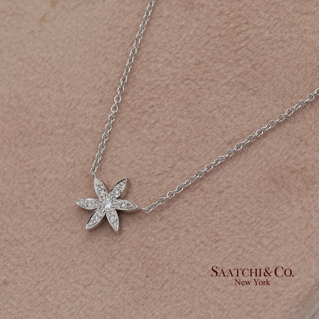 Metal 18k(750) White Gold Natural Diamond Pendant Necklace With Chain For Sale - Image 7 of 11