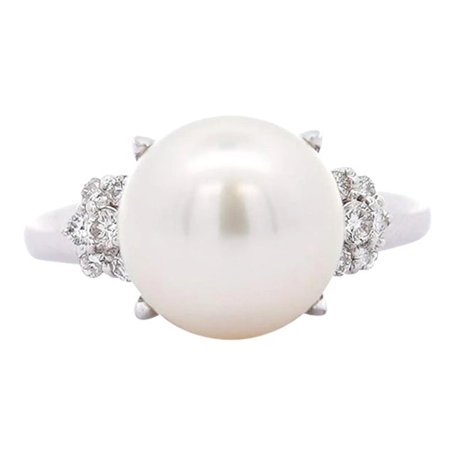 11mm White Cultured Pearl and Round Cut Diamonds in Filigree Platinum Ring Size 7.25 For Sale