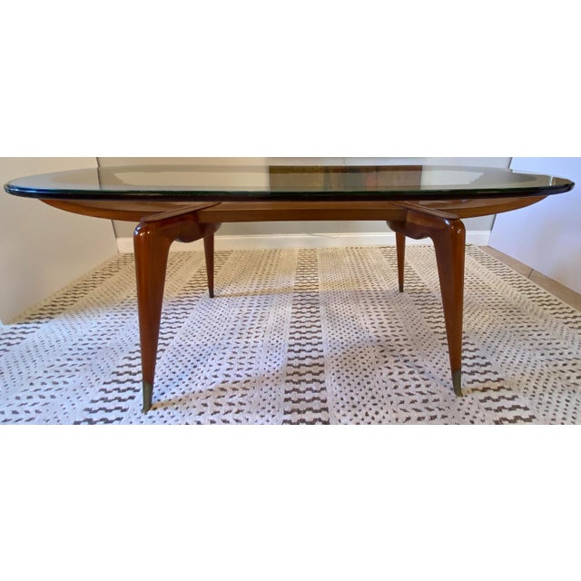 Important Italian Mid-Century Dining Table With 6 Chairs Style of Paolo Buffa For Sale - Image 9 of 17