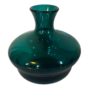Antique Early 19th Century English Regency Emerald Green Blown Glass Carafe for Wine or Water Circa 1820