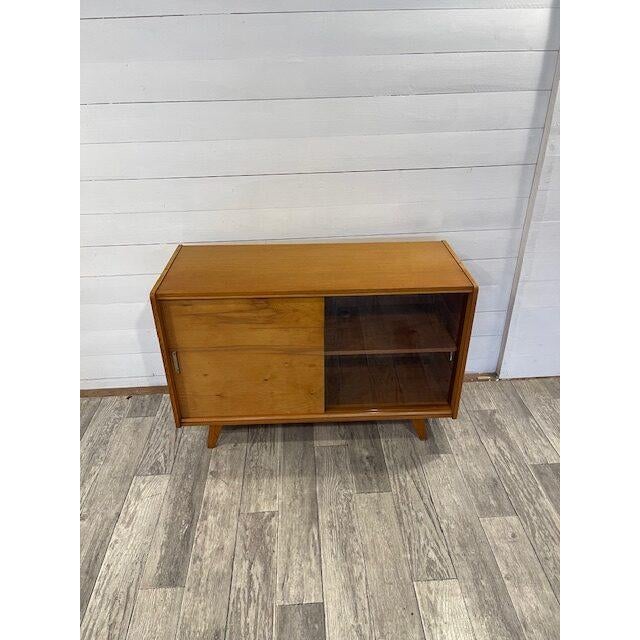 Retro/vintage sideboard by jiroutek model u-450 with slidedoors one woode and one transparant sliding door, 1970 in superb...