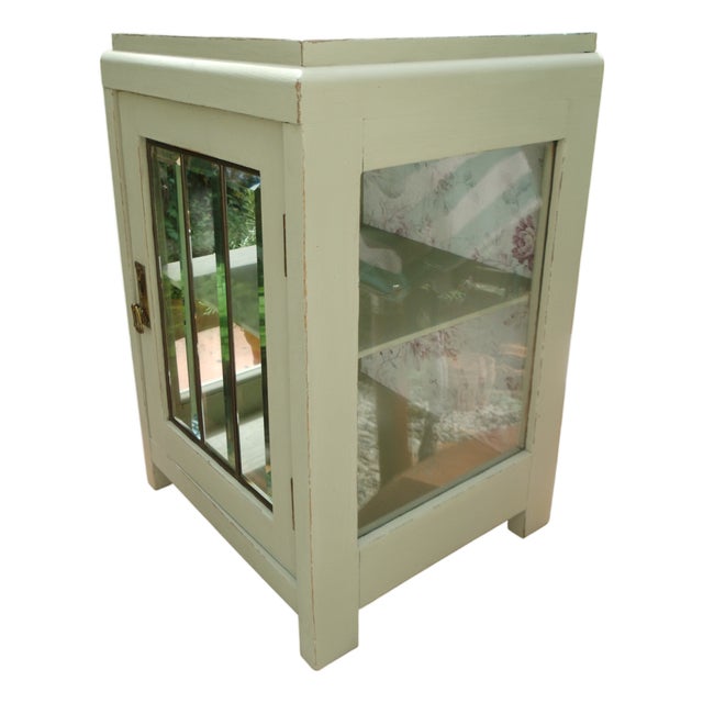 Small Antique Art Nouveau Display Case, 1890s For Sale