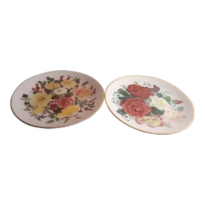 1980s Franklin Mint Fragrant Glory Hand-Painted Roses Plates- Set of 2
