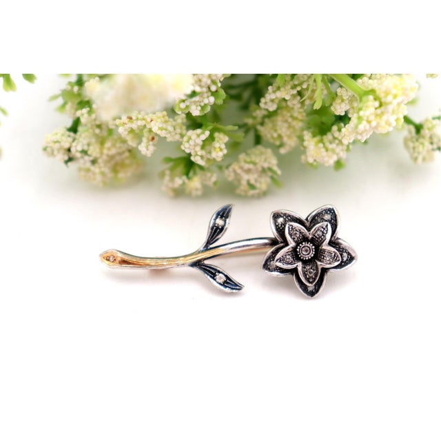 Gold and Silver Flower-Shaped Brooch with Diamond Chips For Sale - Image 5 of 5