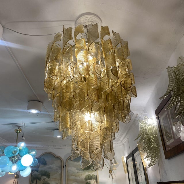 1960s Golden Fusilli Chandelier, 1950s For Sale - Image 5 of 5