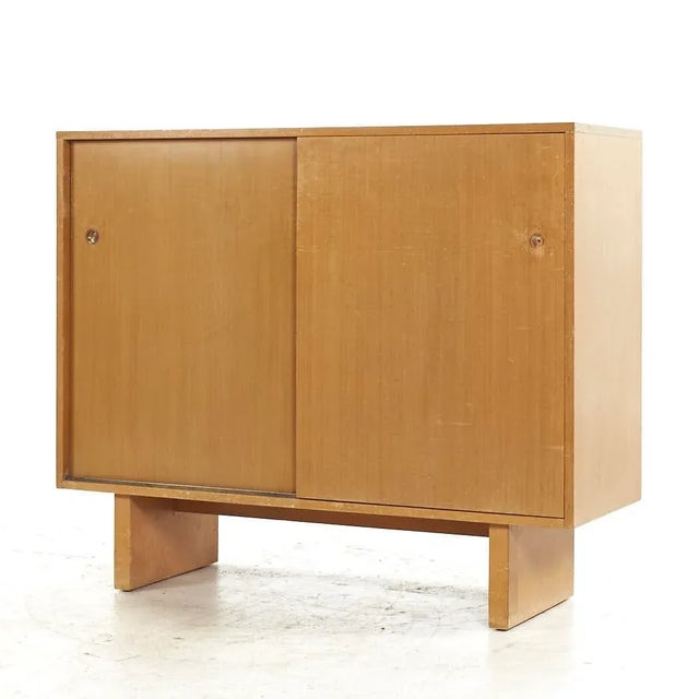 Mid-Century Modern T. H. Robsjohn-Gibbings for Widdicomb Sliding Door Cabinet For Sale - Image 3 of 12