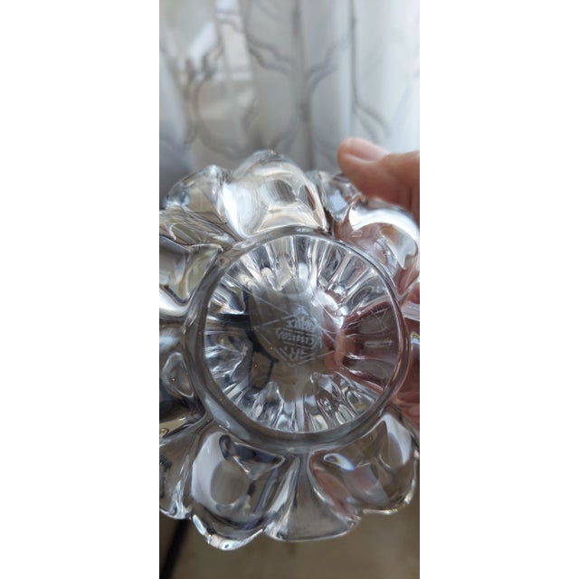 Late 20th Century Vannes Le Chatel, Sparkling Crystal Bowl Made in France For Sale - Image 4 of 6