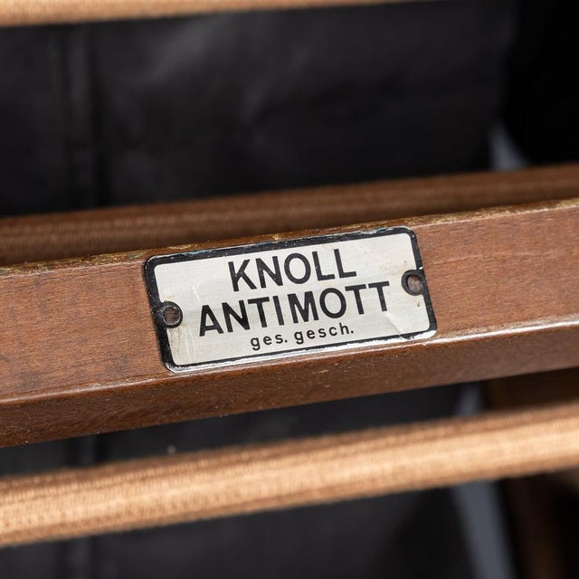 Mid 20th century knoll recliner from the antimott range by the german furniture maker, dating back to 1960's. This chair...