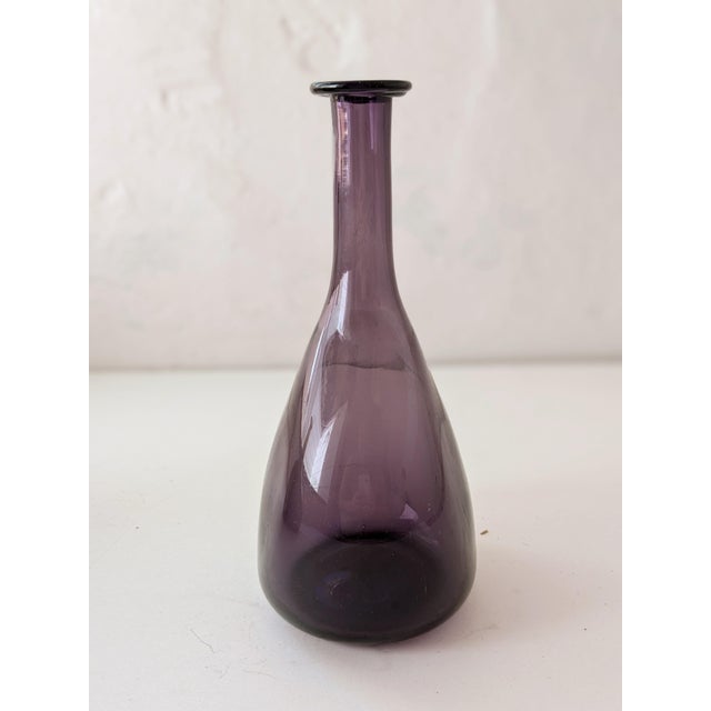 Glass Pair of Vintage European Handblown Glass Vases – Lilac & Green For Sale - Image 7 of 11