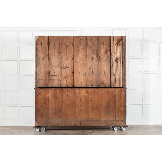 Large English Painted Glazed Pine Housekeeper's Cupboard, 1880 For Sale - Image 12 of 13