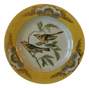 Vintage Hua Rong Tang Zhi Porcelain Bird Plate Set