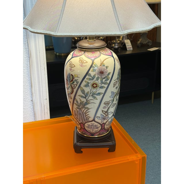 Ethan Allen Ethan Allen Chinoiserie Table Lamp For Sale - Image 4 of 12