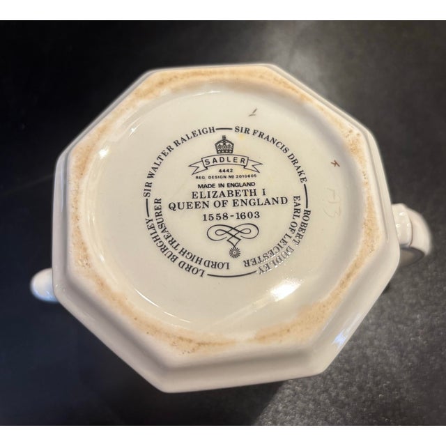 1990s 1990s Sadler Elizabeth I Queen of England Teapot For Sale - Image 5 of 10