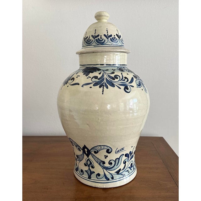 Talavera Blue and White Ginger Jars or Lidded Vases - Pair For Sale - Image 4 of 10