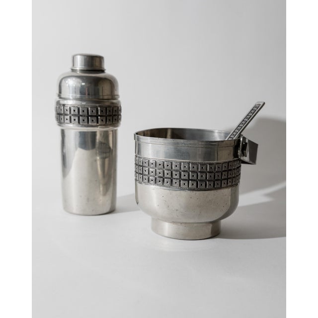 Vintage Art Deco Style Pewter Cocktail Shaker with Strainer Lid and Ice Bucket with Scoop, Set of 3 For Sale - Image 9 of 13