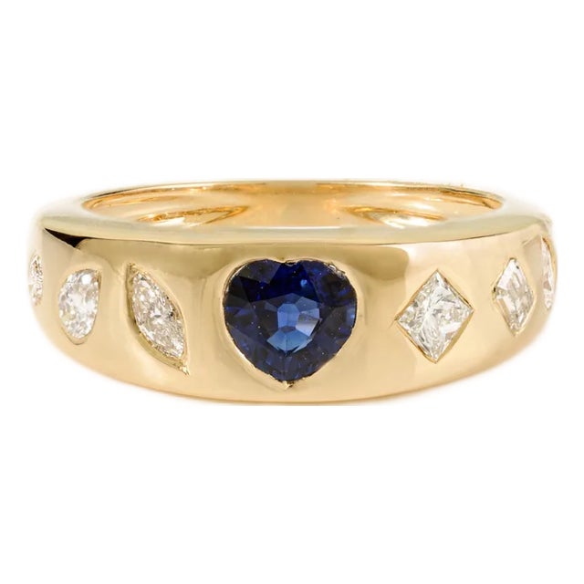 Solid 18k Gold Gypsy Set Heart Sapphire Diamond Dome Ring Size 7 For Sale