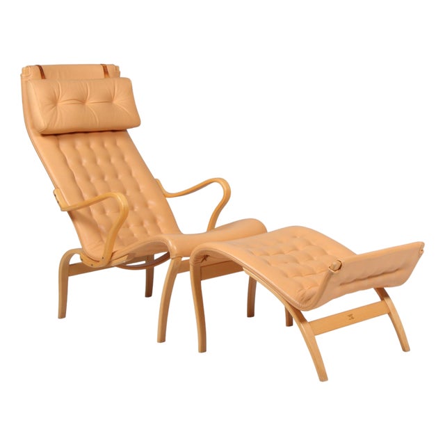 Set of Pernilla 2 Lounge Chair and Ottoman in Leather by Bruno Mathsson for Dux, 1980s For Sale