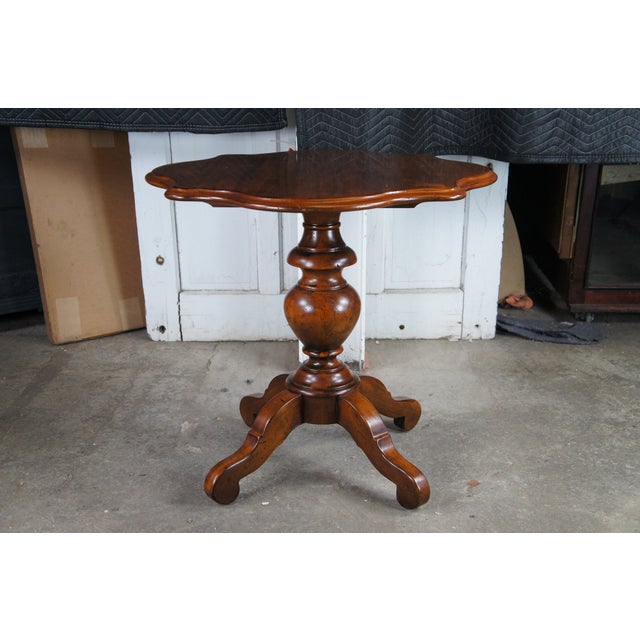 1980s 2 Vintage Henredon French Louis Philippe Style Walnut Pedestal Side Tables For Sale - Image 5 of 12