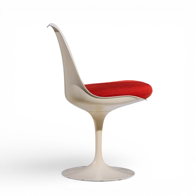 Eero Saarinen for Knoll Mid Century Tulip Side Chair - Pair For Sale - Image 11 of 13