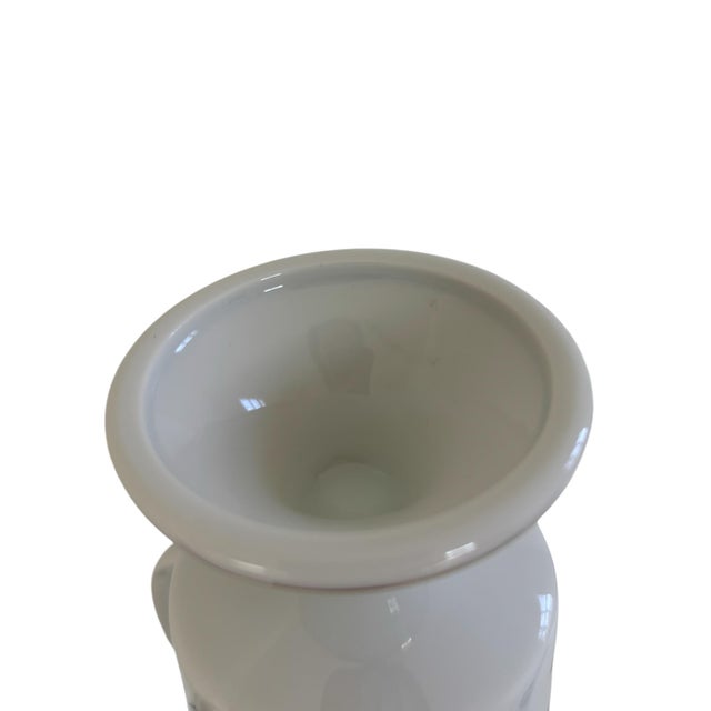 English Traditional Vintage Hand Painted Porcelain Sporting Dog Pedestal Mug Set (4) For Sale - Image 9 of 9