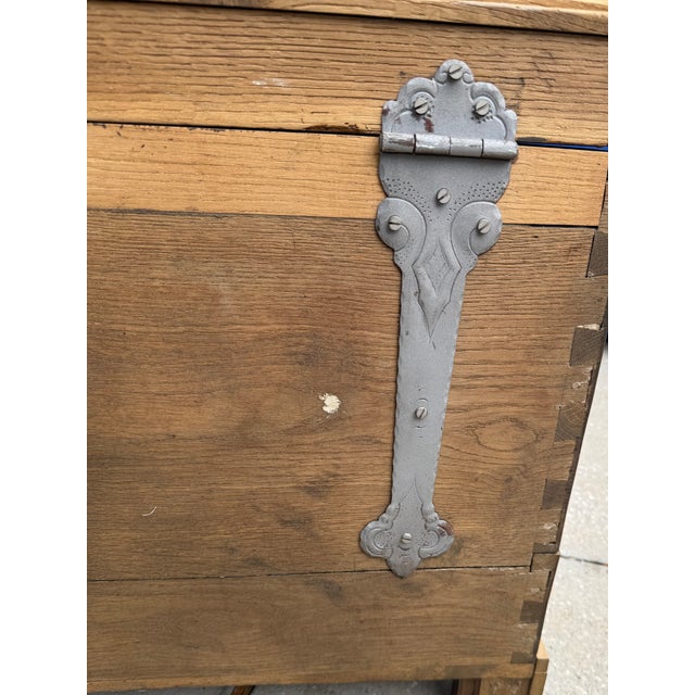 Southern Chippendale Yellow Pine Blanket Chest, 18th Century For Sale In Denver - Image 6 of 8