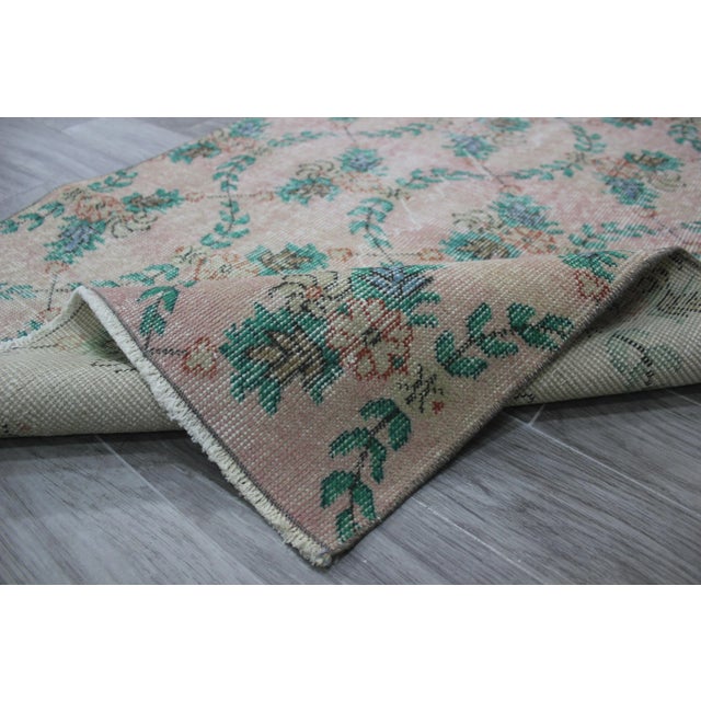 1970s Turkish Anatolian Handmade Floral Desing Runner Rug For Sale - Image 11 of 12