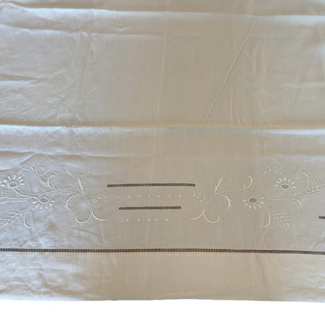 Textile Antique French Embroidered Wedding Trousseau Linen Sheet from Fleur Bleue and Pillowcases from Linvosges, 1940, Set of 3 For Sale - Image 7 of 11