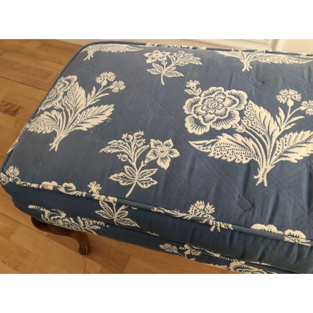1990s Vintage French Style Upholstered Bench For Sale - Image 5 of 7