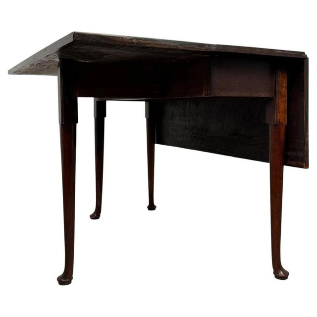 18th Century Antique English Walnut Drop-Leaf Gateleg Table For Sale - Image 4 of 13