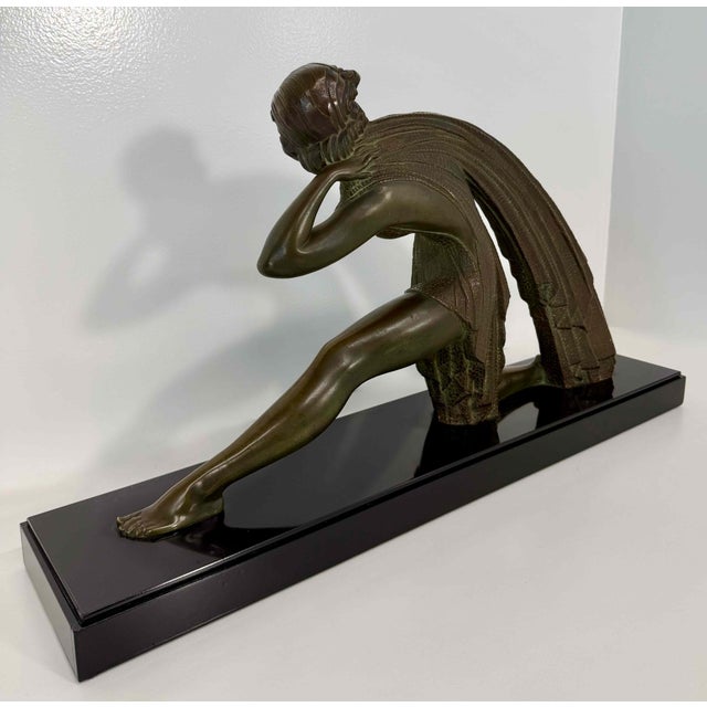 Demètre H. Chiparus, Art Deco Sculpture of Woman with Drapery, 1928, Bronze on Marble Base For Sale - Image 15 of 17