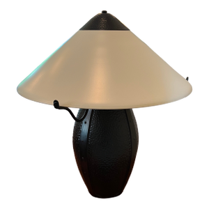 1990s Mission Style Arts and Crafts Hammered Bronze Metal Amber Light Table Lamp