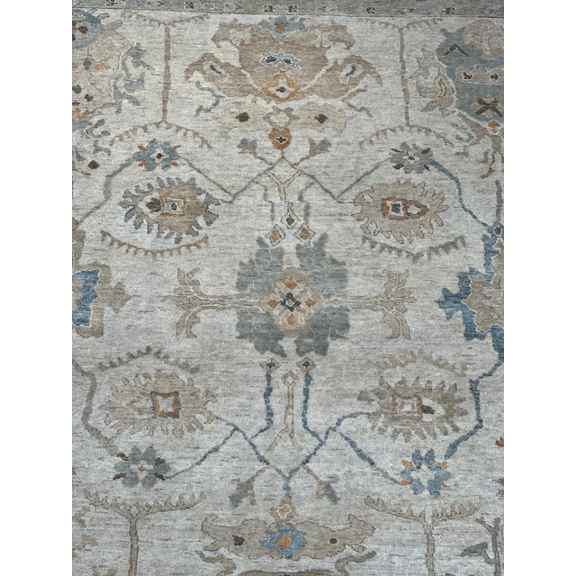 Oushak Design Loloi Vincent 04 Stone Mist For Sale In Los Angeles - Image 6 of 6