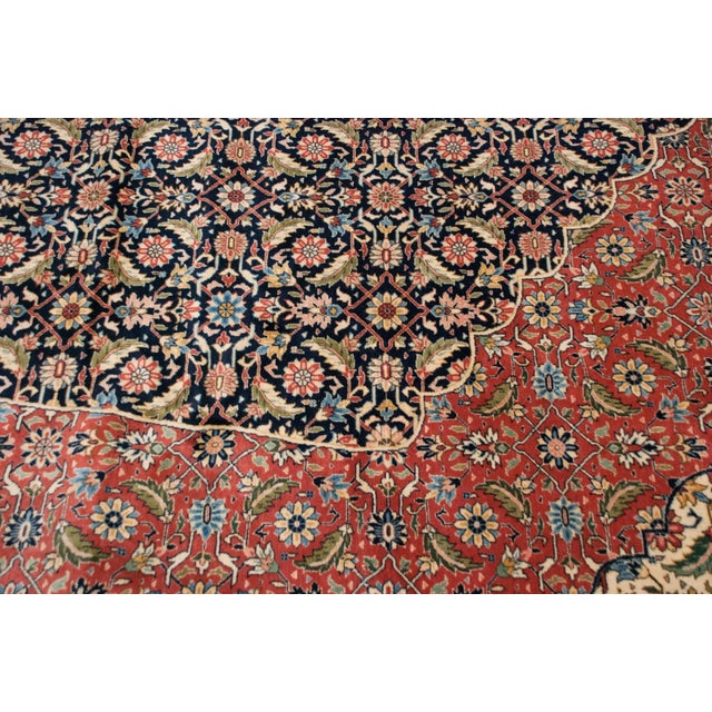 :: Allover covered Herati motif with delicate outlines in scalloped contour suggesting multi-medallions. Colors and shades...