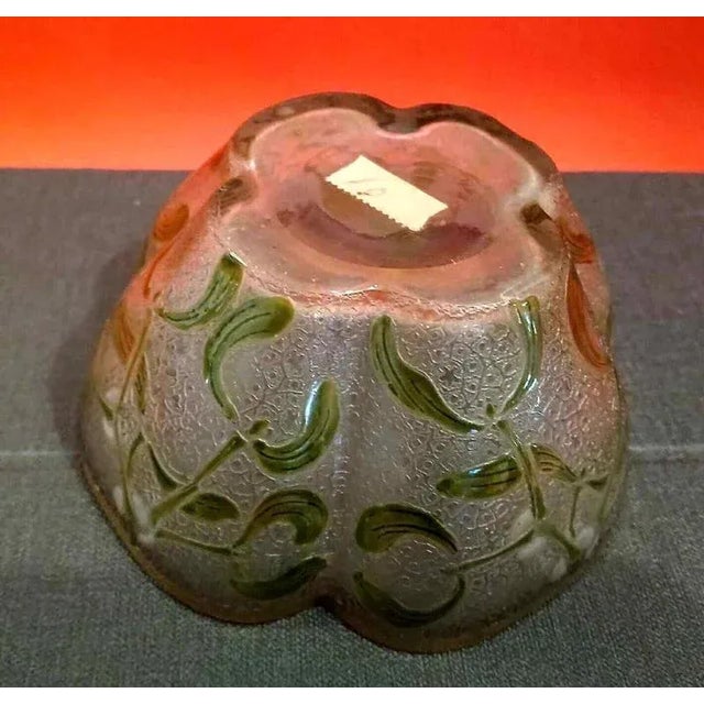 Artist: Legras Period: 19th century Style: Art Nouveau Condition: Good condition Material: Glass Width: 12Height: 6