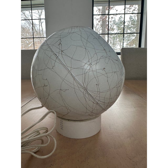 White Mid 20th Century Afco Style Spotlight Atomic Table Lamp Dome Globe Eyeball For Sale - Image 8 of 10